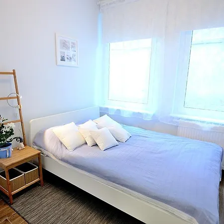 Victus Apartamenty, Askja